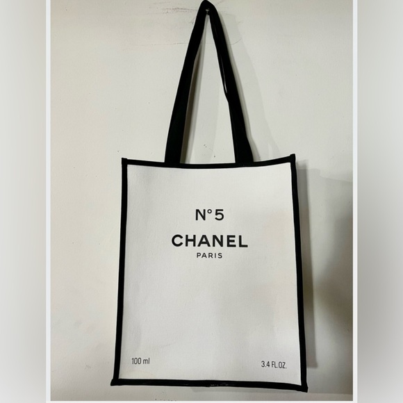 CHANEL N°5 100th Anniversary Limited Edition  Tote Bag Novelty GWP - Picture 1 of 10